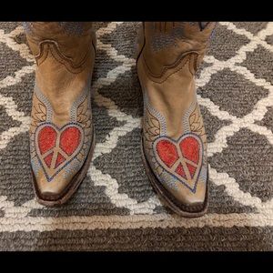 Size 4.5y Corral boots.